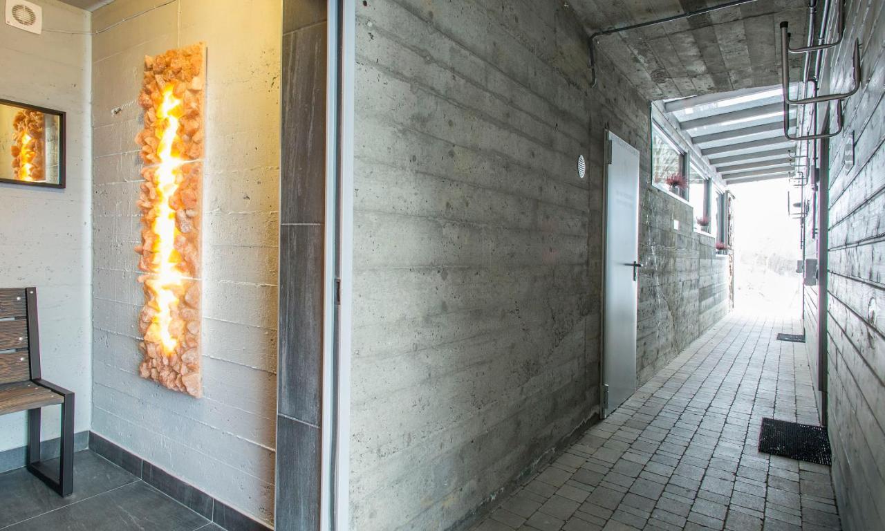 Sloneczny Chelm - Apartamenty W Gorach, Prywatna Sauna Jacuzzi Balia W Cenie, Spa, Grill, Stok Narciarski Myslenice, Sciezki Rowerowe, Rzeka Raba, Widok Na Tatry Eksteriør billede