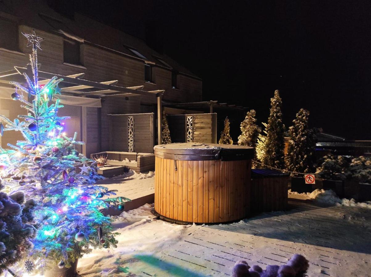 Sloneczny Chelm - Apartamenty W Gorach, Prywatna Sauna Jacuzzi Balia W Cenie, Spa, Grill, Stok Narciarski Myslenice, Sciezki Rowerowe, Rzeka Raba, Widok Na Tatry Eksteriør billede