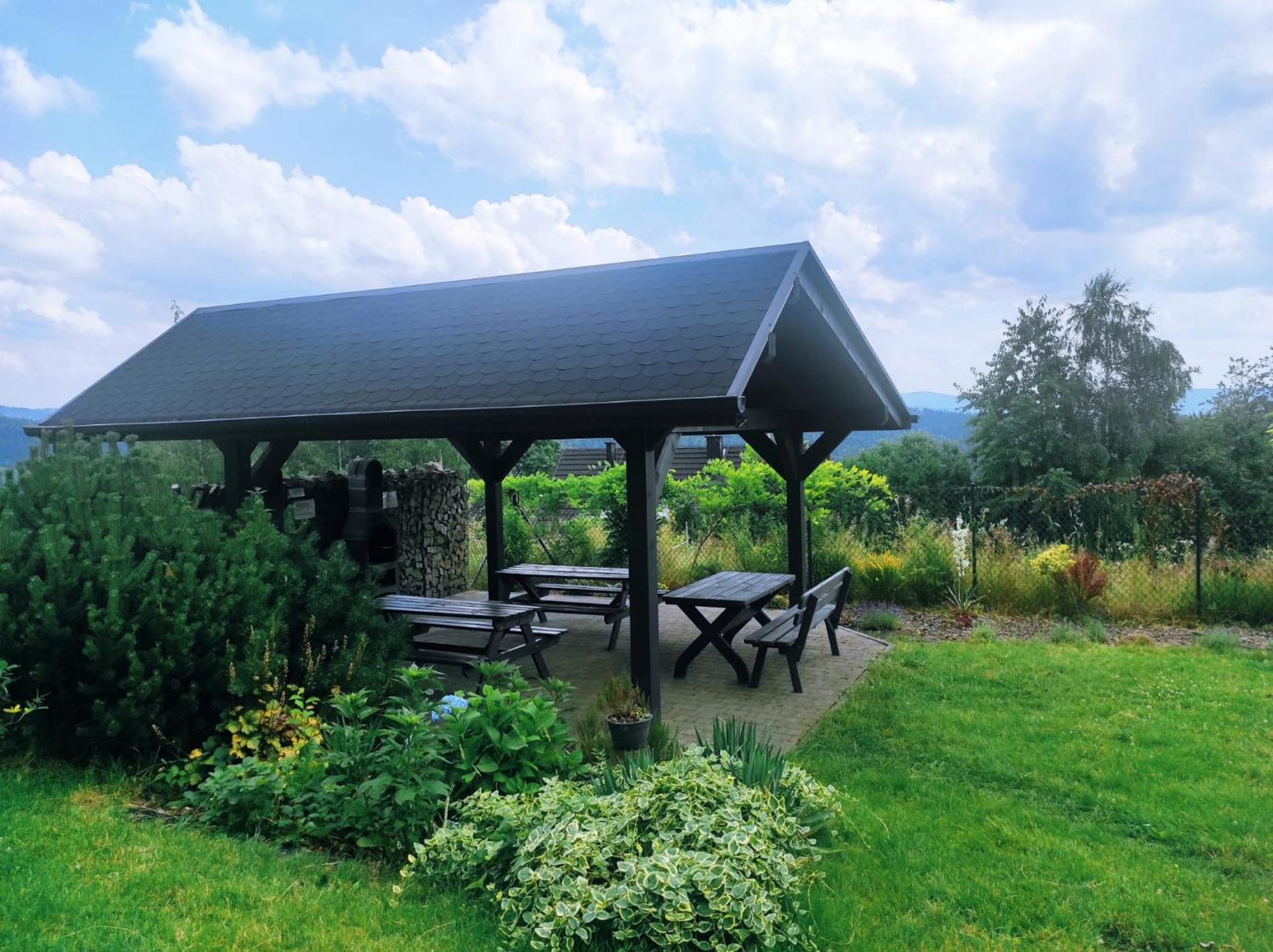 Sloneczny Chelm - Apartamenty W Gorach, Prywatna Sauna Jacuzzi Balia W Cenie, Spa, Grill, Stok Narciarski Myslenice, Sciezki Rowerowe, Rzeka Raba, Widok Na Tatry Eksteriør billede
